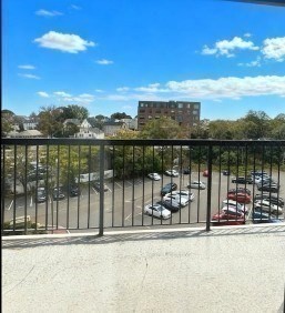 133 Commander Shea Boulevard, Unit 502 Quincy, MA 02171 - Photo 8 of 12