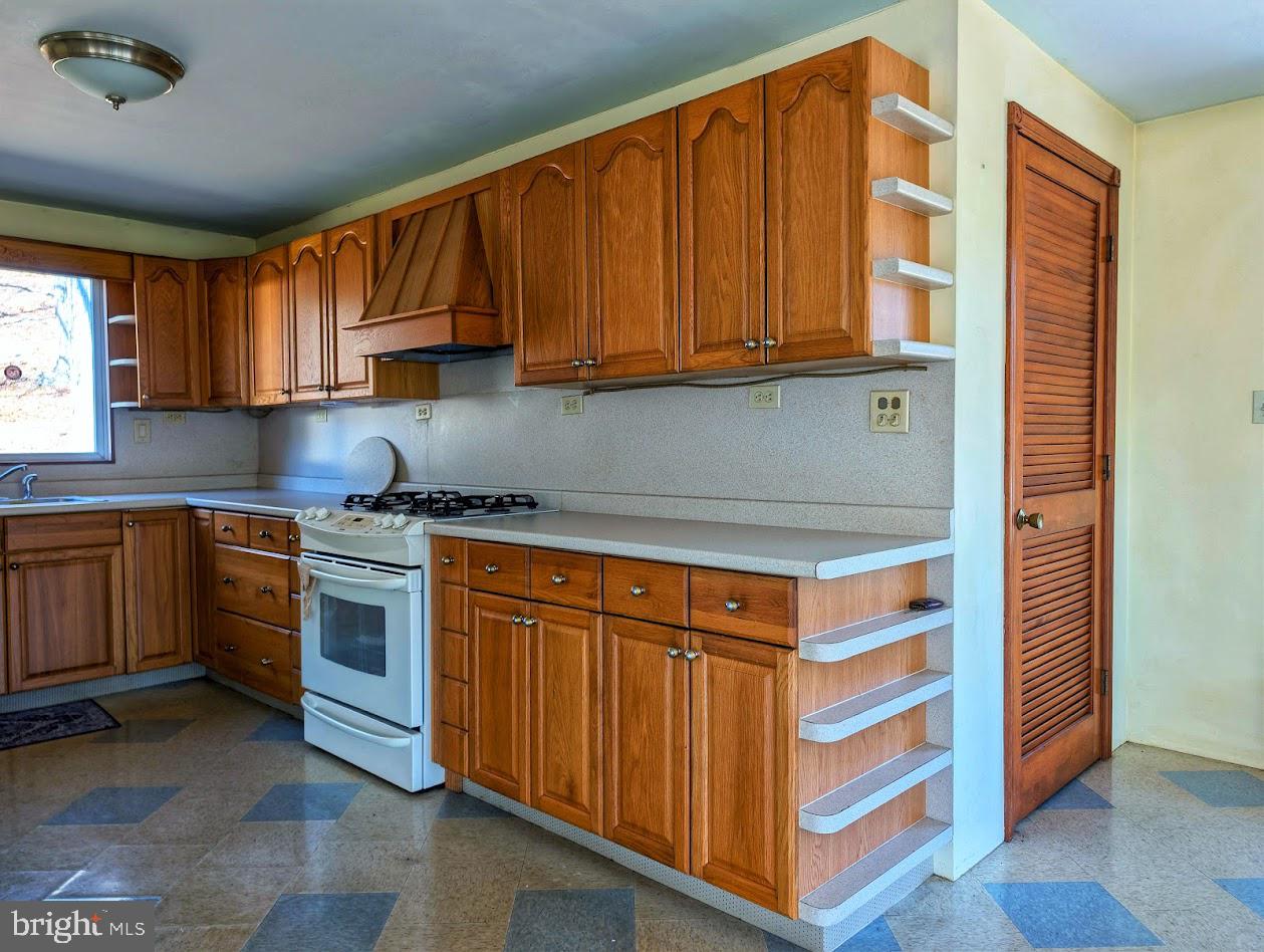 364 Valentine Acres Road Clearville, PA 15535 - Photo 11 of 99