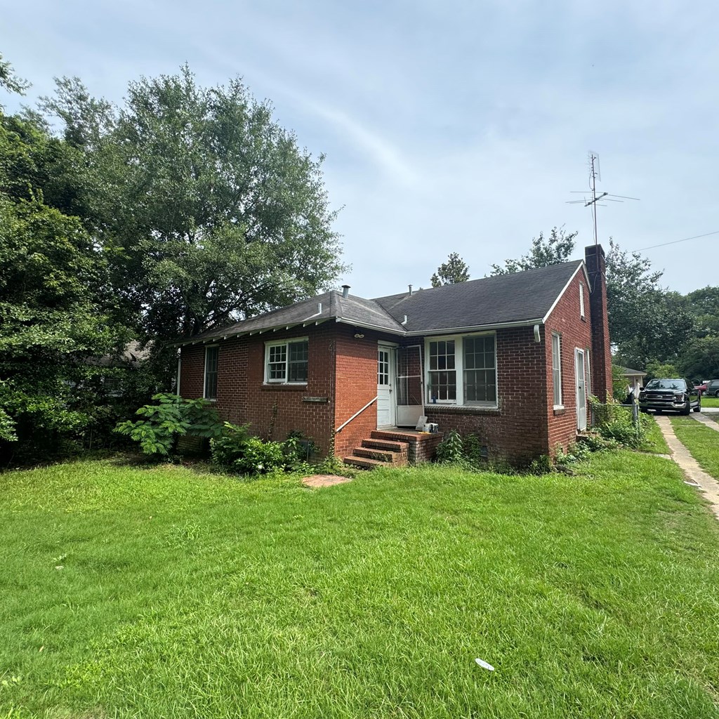 2211 8th Street Columbus, GA 31906 - Photo 3 of 13