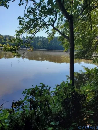 $58,000 | 24 Wilson Creek Lane, Lawrenceville, VA 23868