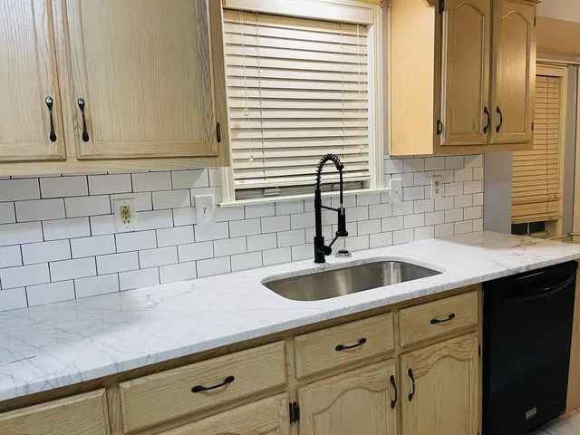 $1,775 | 2256 Lake Springs Lane, Memphis, TN 38016