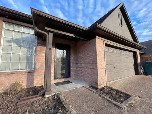 $1,775 | 2256 Lake Springs Lane, Memphis, TN 38016