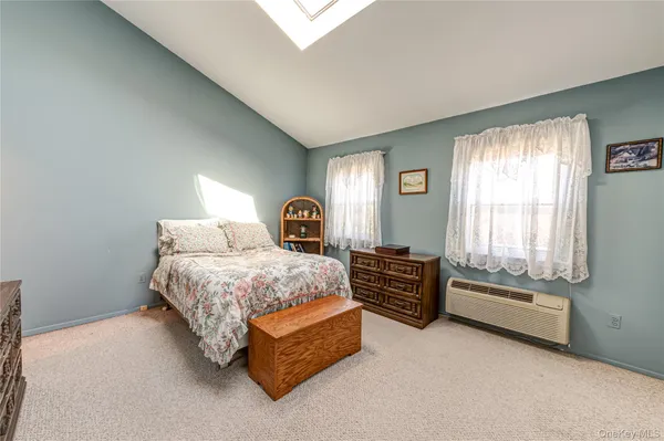 $525,000 | 195 North Centre Avenue, Unit 25, Rockville Centre, NY 11570