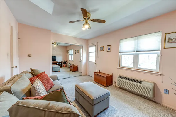 $525,000 | 195 North Centre Avenue, Unit 25, Rockville Centre, NY 11570