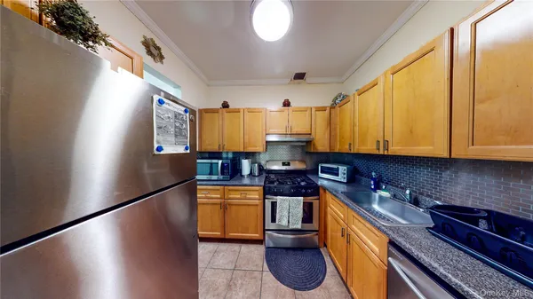 $1,299,000 | 12702 172nd Street | St. Albans