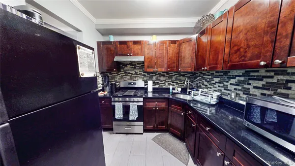 $1,299,000 | 12702 172nd Street | St. Albans