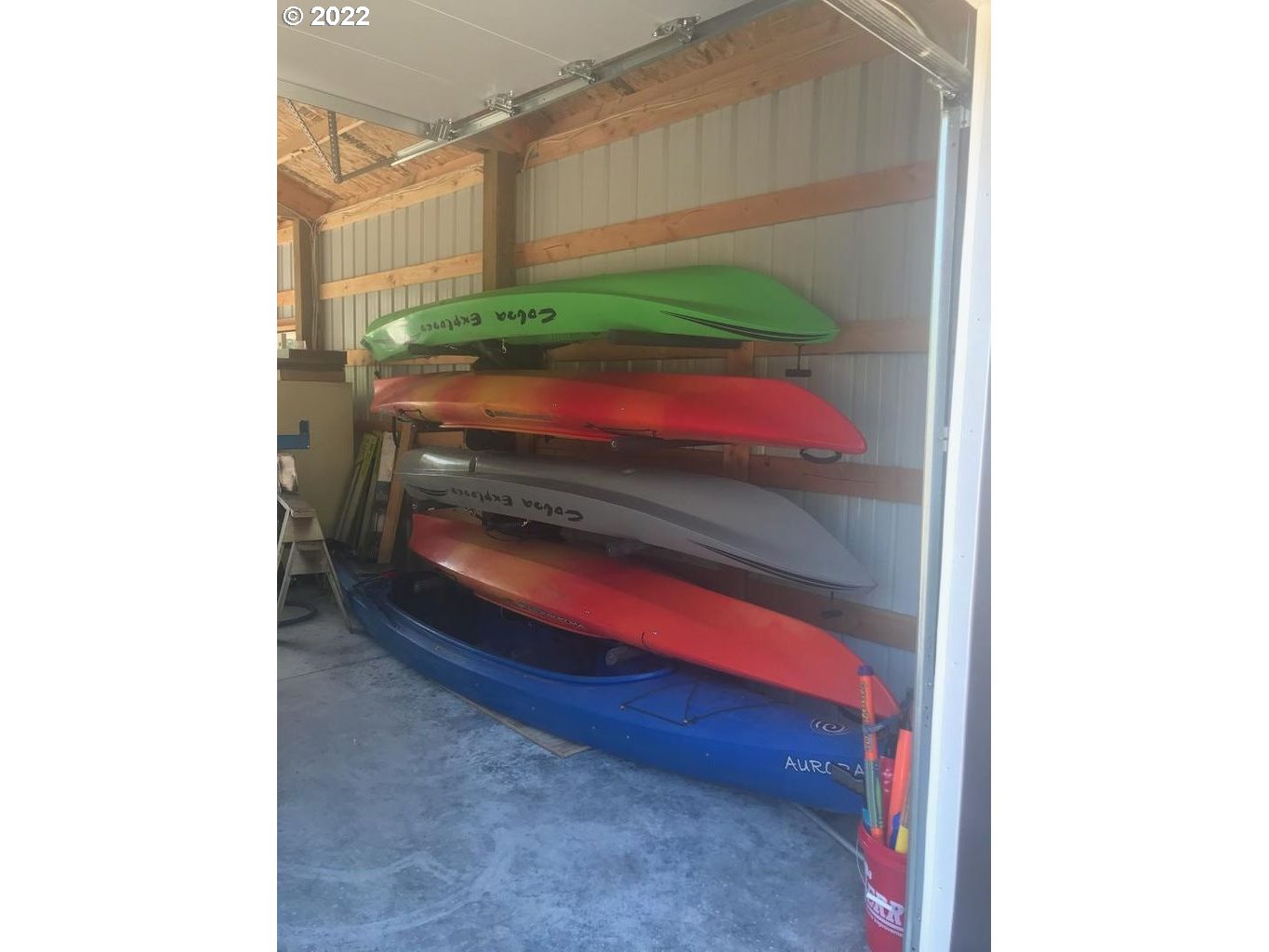 16305 Bear Lane Bend, OR 97707 - Photo 11 of 32