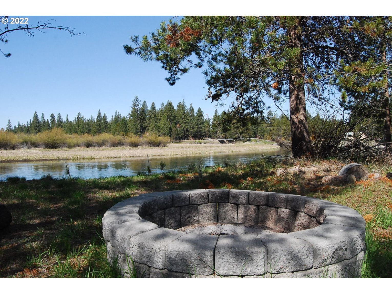 16305 Bear Lane Bend, OR 97707 - Photo 3 of 32