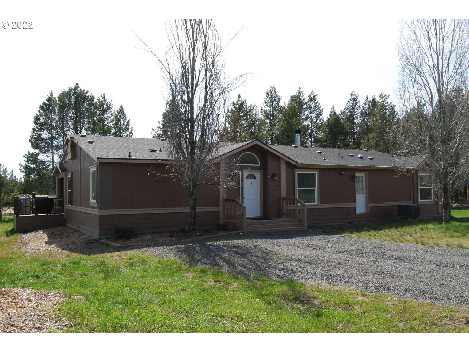 16305 Bear Lane Bend, OR 97707 - Photo 9 of 32