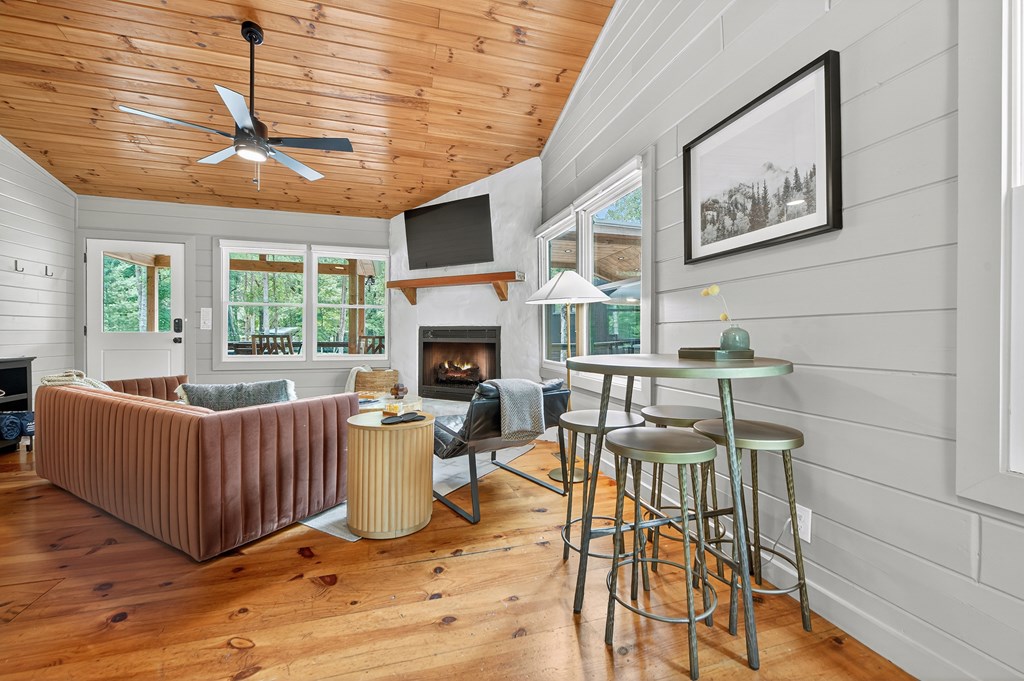 211 Rockhouse Road Cherry Log, GA 30522 - Photo 12 of 60