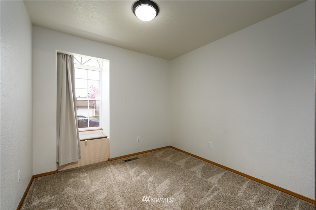 1347 Roma Road Bellingham, WA 98226 - Photo 9 of 24