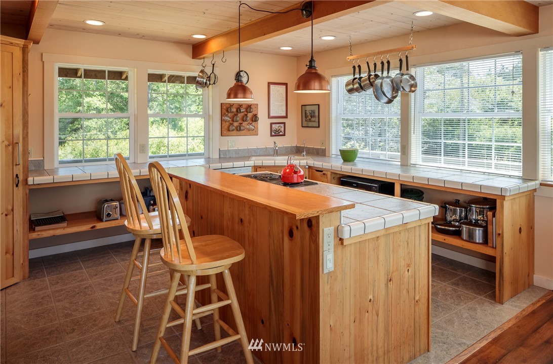 215 Aleck Bay Road Lopez Island, WA 98261 - Photo 5 of 18