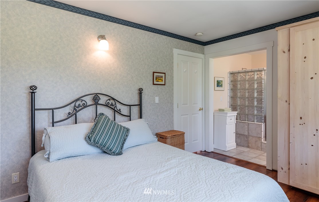 215 Aleck Bay Road Lopez Island, WA 98261 - Photo 10 of 18