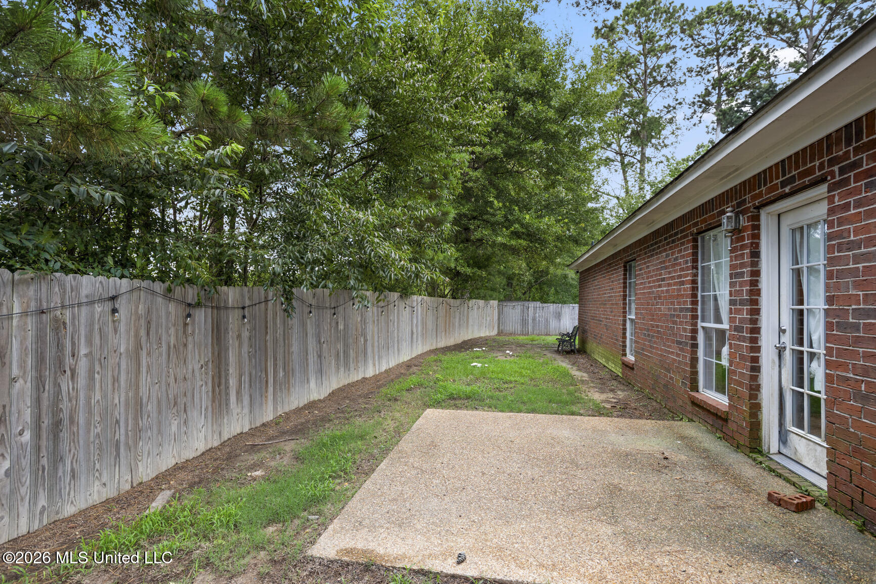 422 Oak Bend Brandon, MS 39047 - Photo 23 of 25 422 oak bend-24