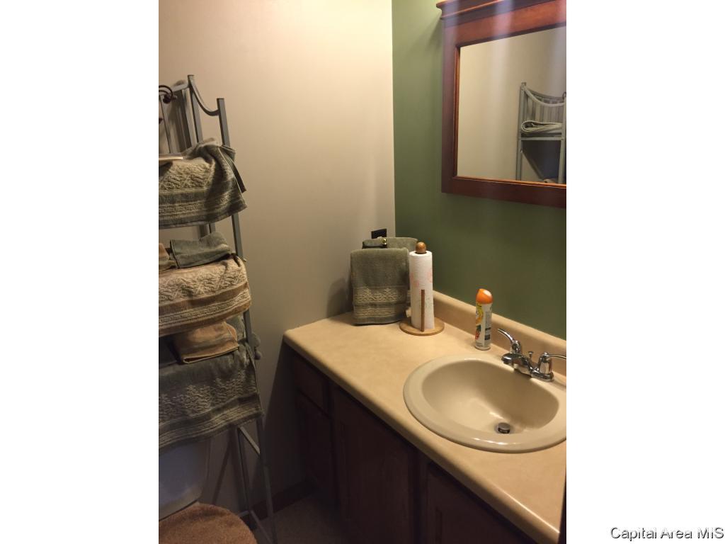 108 Exeter Court Springfield, IL 62704 - Photo 11 of 26