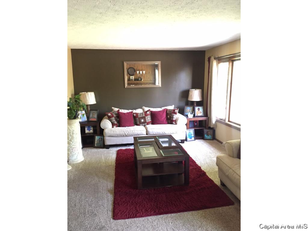 108 Exeter Court Springfield, IL 62704 - Photo 6 of 26