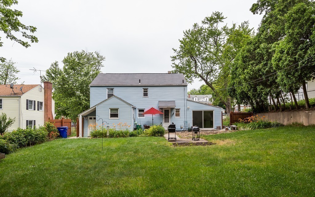 75 Chapin Terrace Springfield, MA 01107 - Photo 23 of 24 Gallery Image 23