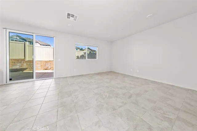 $4,200 | 11640 Eldridge Avenue, Sylmar, CA 91342