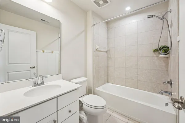 $530,000 | 226 Center Drive, Dublin, PA 18917