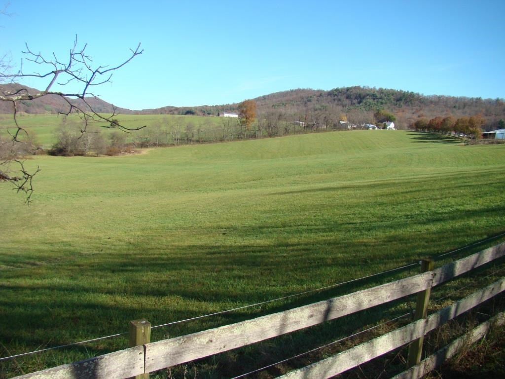 375 Edgewood Road Crockett, VA 24323 - Photo 22 of 35 Gallery Image 22