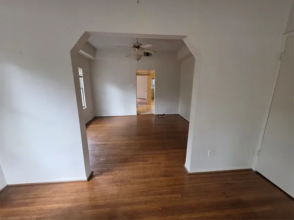 $1,400 | 1226 West Gray Street, Unit 2, Houston, TX 77019