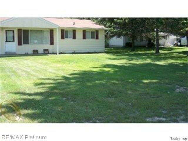 2250 Oak Grove Road Howell, MI 48855 - Photo 2 of 4 Front.jpg