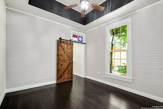 $630,000 | 327 Barrera Street, San Antonio, TX 78210