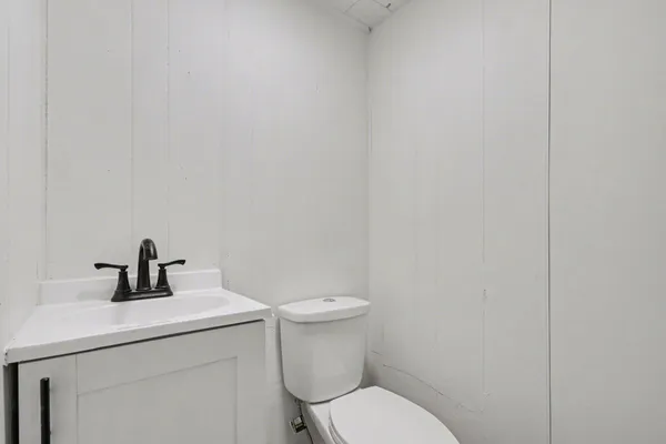 $149,900 | 17022 Hull Street, Constantine, MI 49042