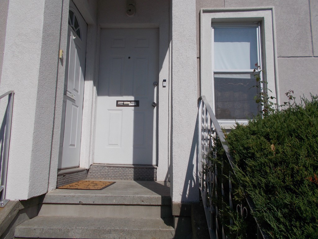 5 Ridge Street Fall River, MA 02721 - Photo 2 of 29