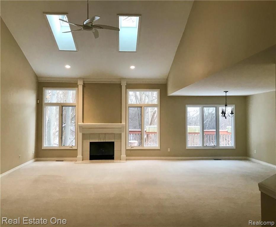 3075 Fairgrove Terrace Rochester, MI 48309 - Photo 6 of 21