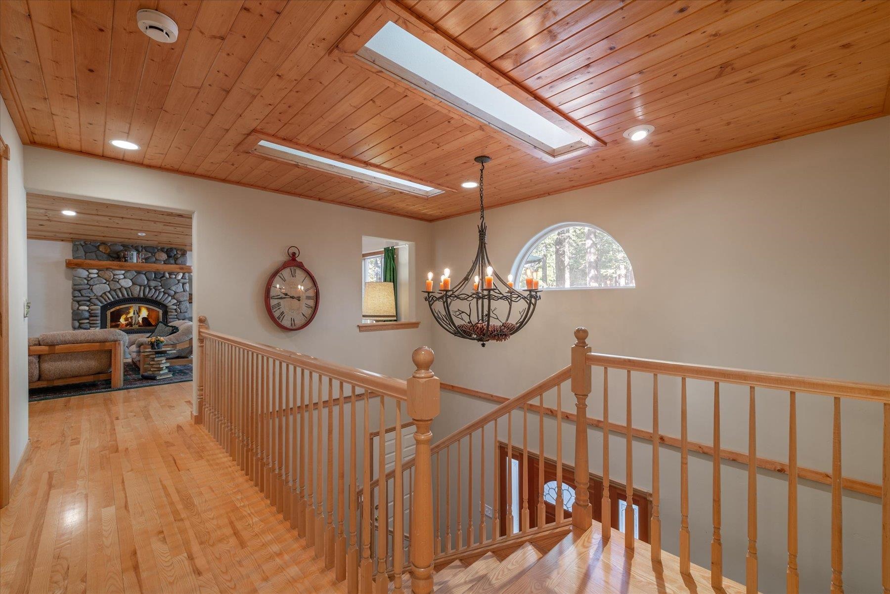 955 The Drive Tahoe City, CA 96145 - Photo 4 of 21 a view of a hallway with seating area