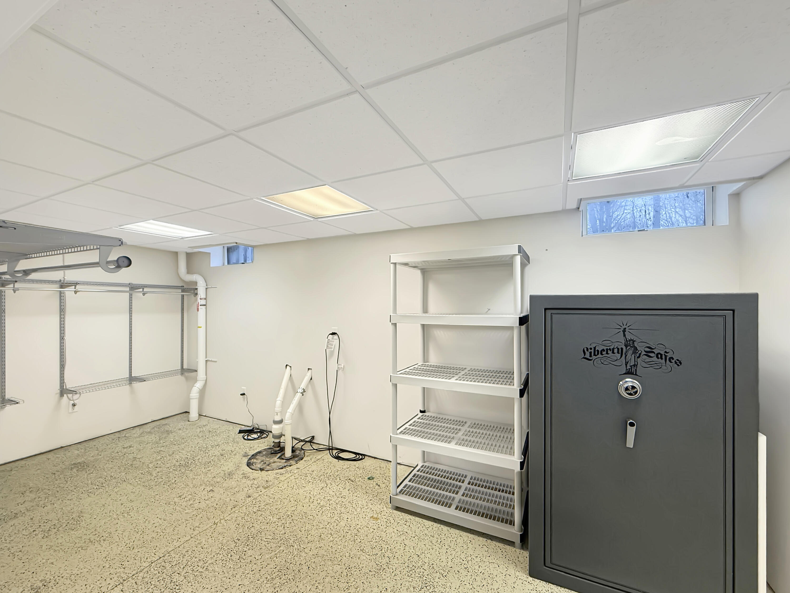 490 West 75 South Valparaiso, IN 46385 - Photo 24 of 39 3000x2251