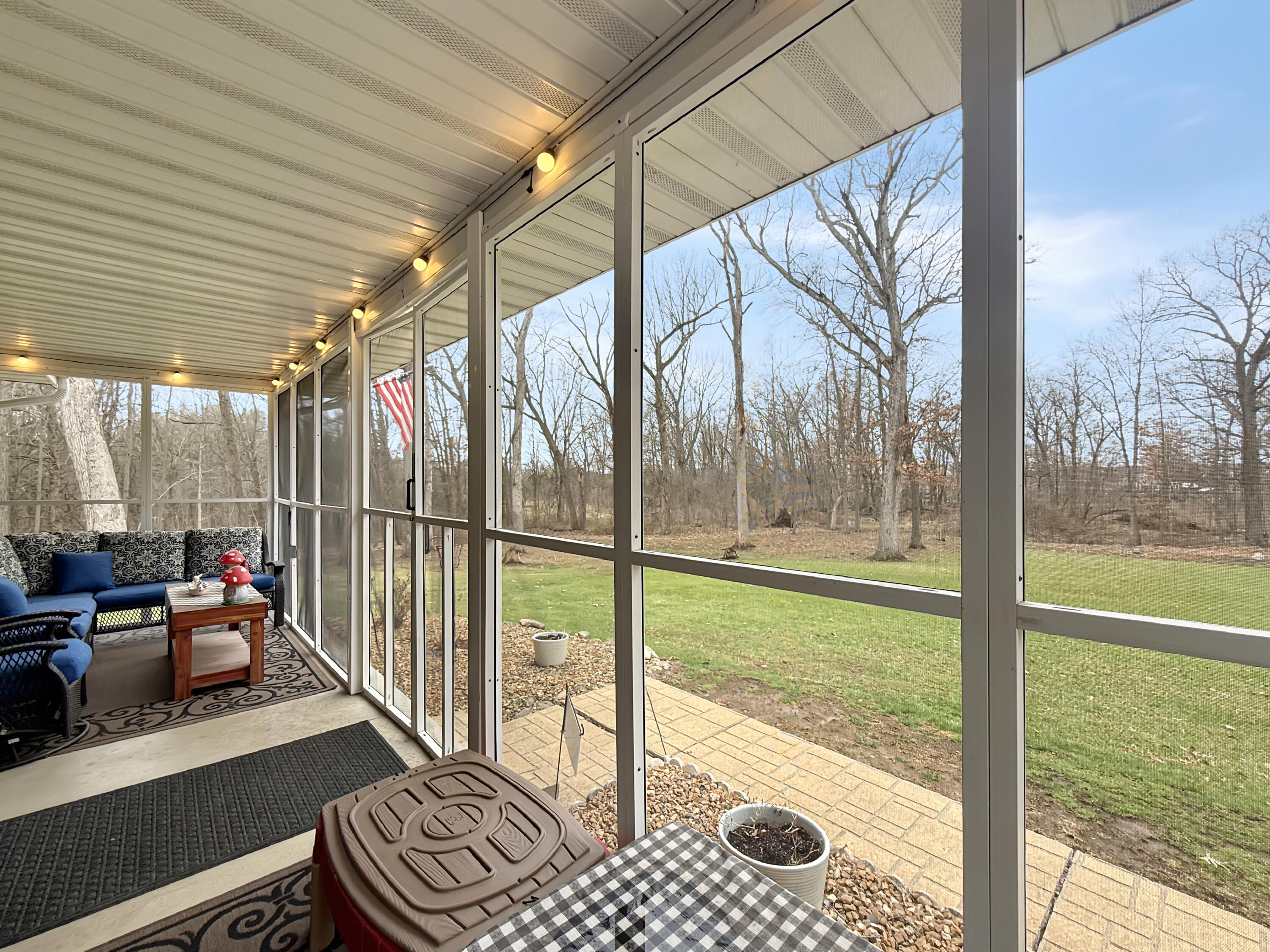 490 West 75 South Valparaiso, IN 46385 - Photo 28 of 39 3000x2250