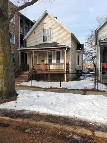 $175,000 | 450 West 60th Place, Chicago, IL 60621