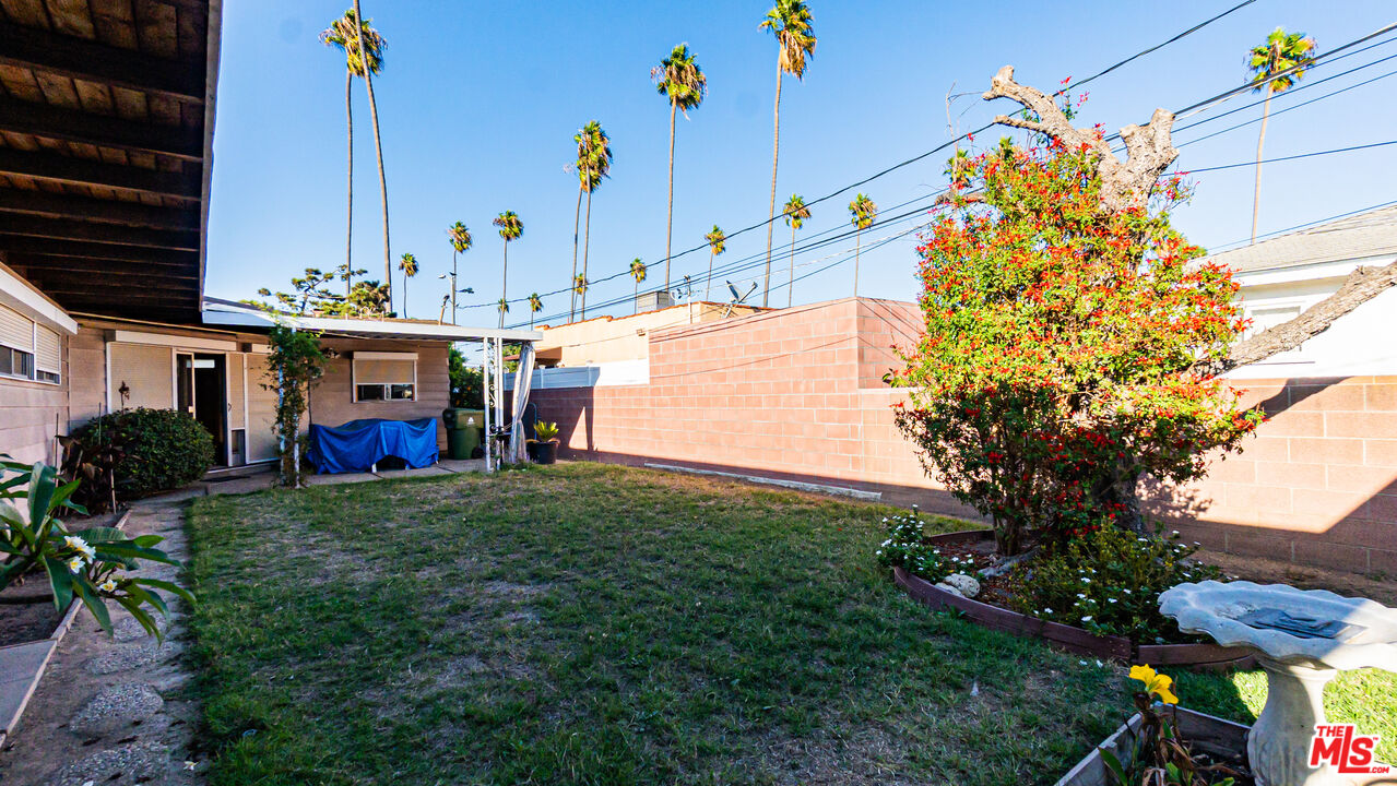 1408 251st Street Harbor City, CA 90710 - Photo 28 of 40 a view of a house with a street