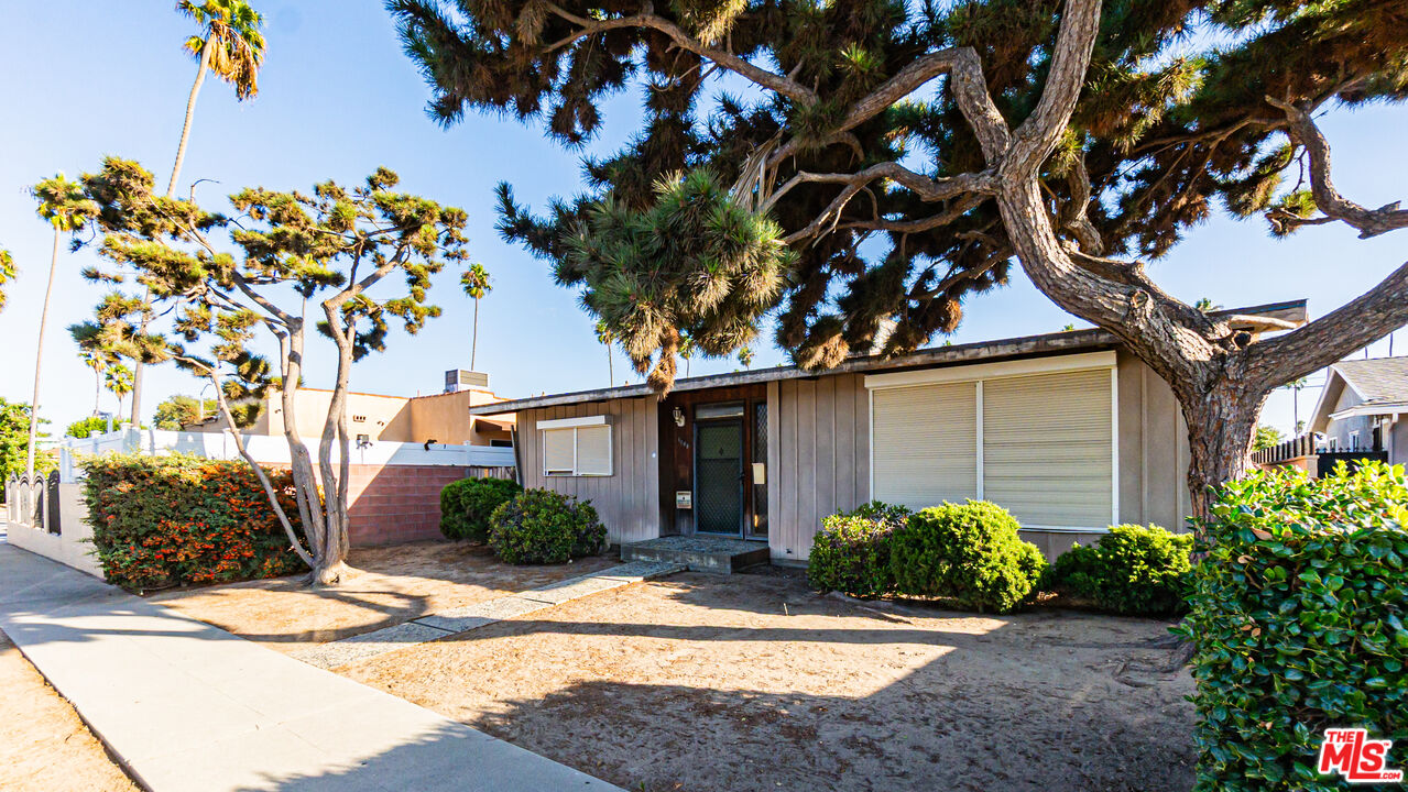 1408 251st Street Harbor City, CA 90710 - Photo 3 of 40