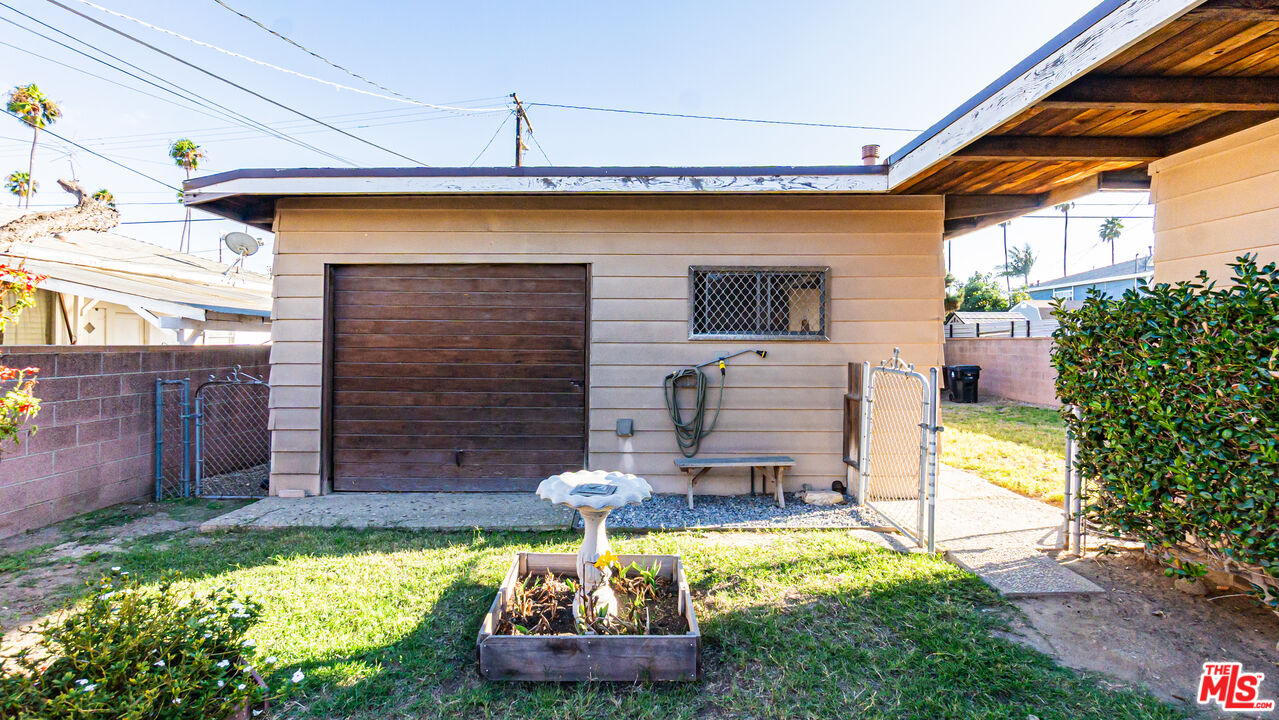 1408 251st Street Harbor City, CA 90710 - Photo 33 of 40 a front view of a house with a yard