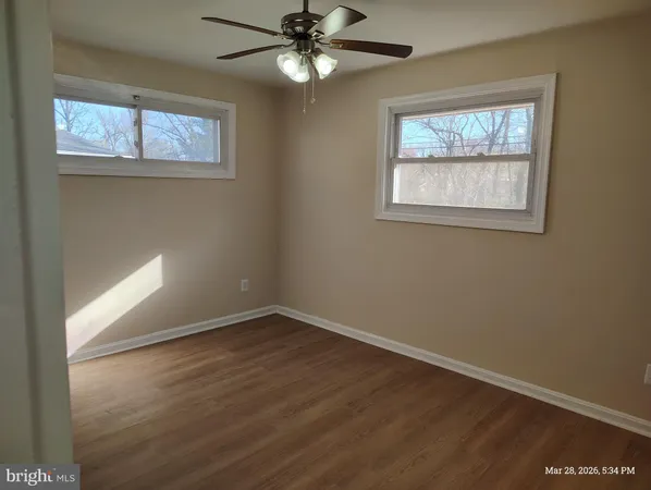 $679,900 | 6312 Indian Run Parkway, Alexandria, VA 22312