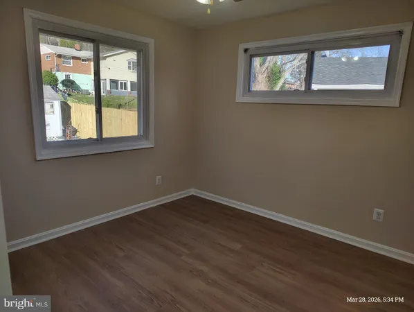 $679,900 | 6312 Indian Run Parkway, Alexandria, VA 22312
