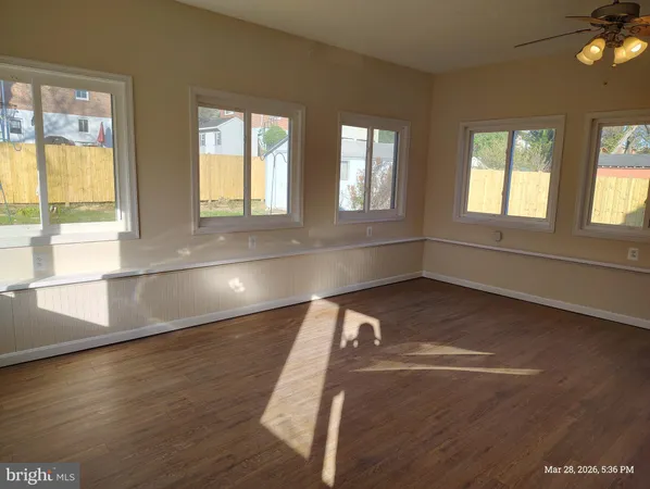 $679,900 | 6312 Indian Run Parkway, Alexandria, VA 22312