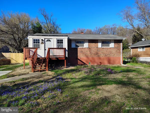 $679,900 | 6312 Indian Run Parkway, Alexandria, VA 22312