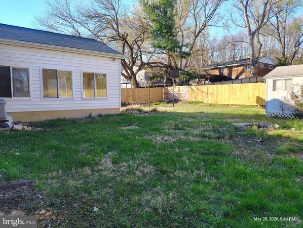 $679,900 | 6312 Indian Run Parkway, Alexandria, VA 22312