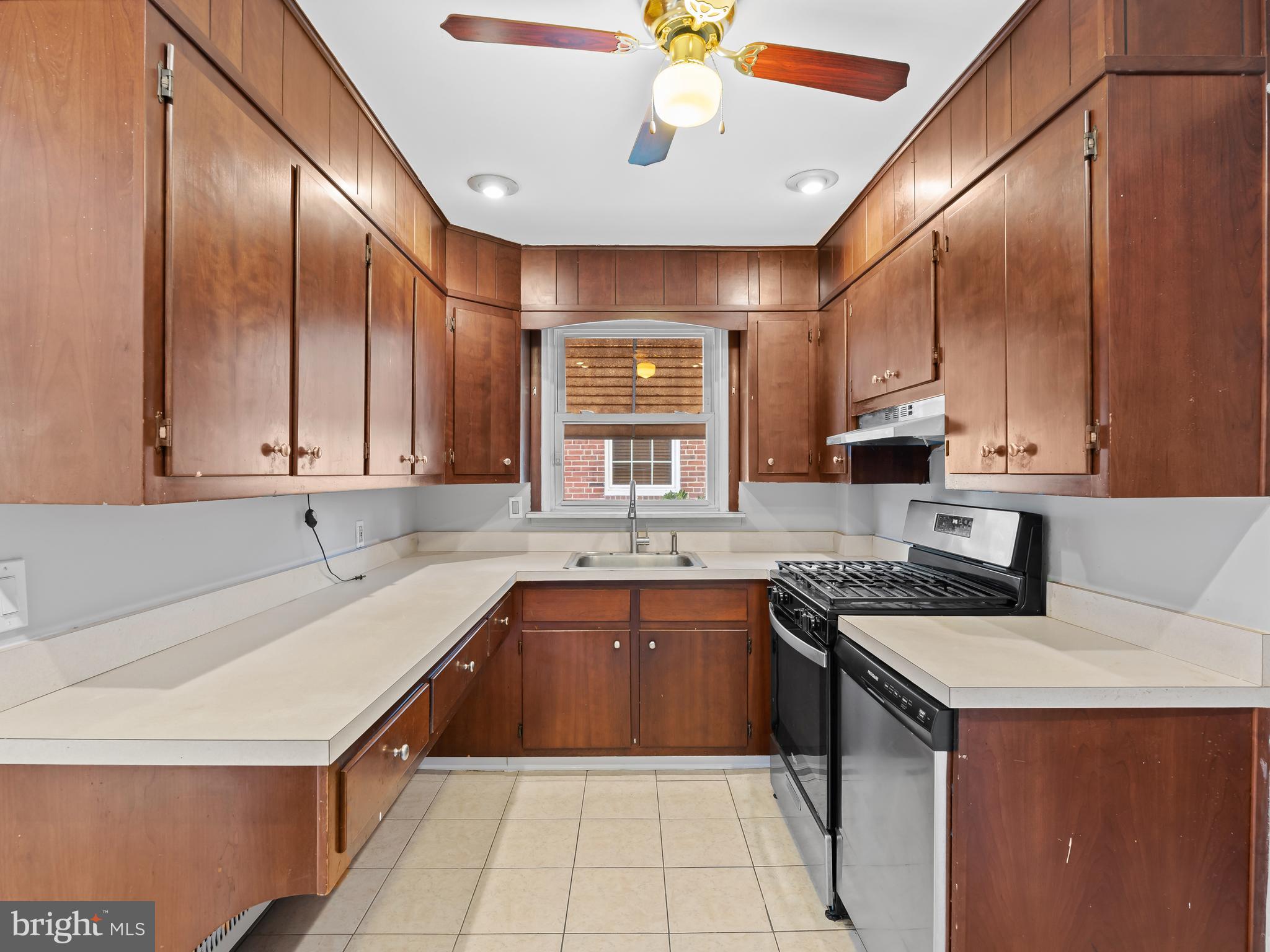 15 Underwood Road Wyncote, PA 19095 - Photo 9 of 35 Gallery Image 9