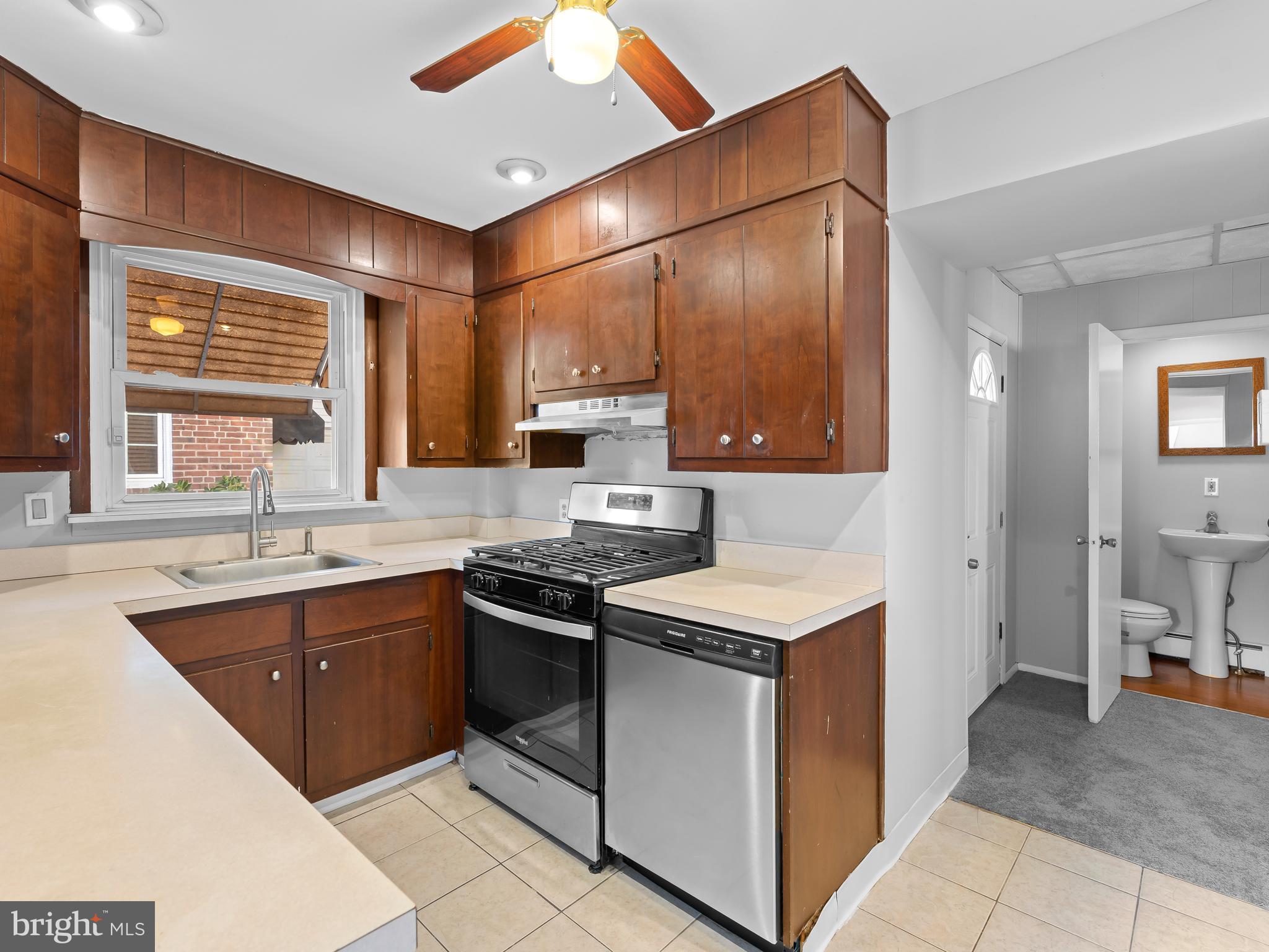 15 Underwood Road Wyncote, PA 19095 - Photo 10 of 35 Gallery Image 10