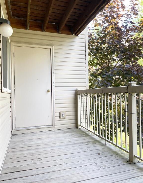 873 Amanda Lane Pontiac, MI 48340 - Photo 17 of 20 873 Amanda_4