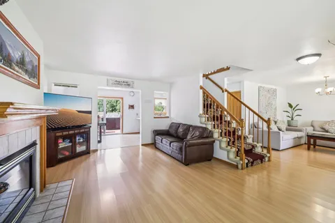 $525,000 | 1218 Jasmine Drive, Madison, WI 53719