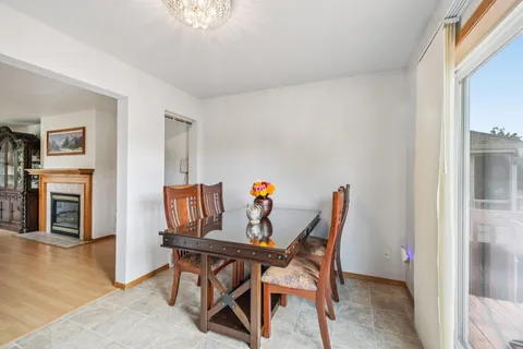 $525,000 | 1218 Jasmine Drive, Madison, WI 53719