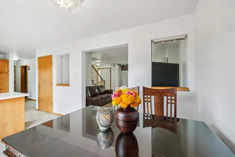 $525,000 | 1218 Jasmine Drive, Madison, WI 53719
