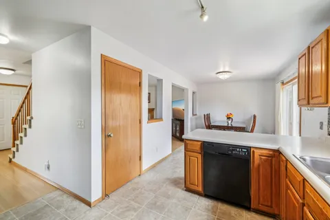 $525,000 | 1218 Jasmine Drive, Madison, WI 53719