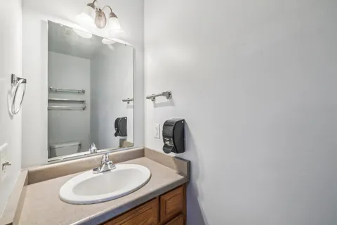 $525,000 | 1218 Jasmine Drive, Madison, WI 53719